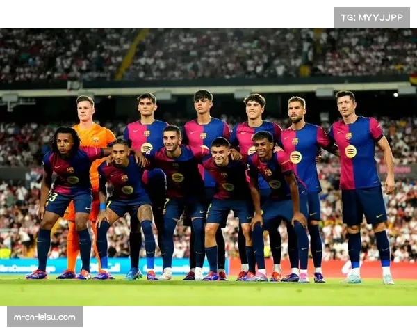 巴黎圣日耳曼逆转巴萨彰显巨星政策与团队足球平衡之战术启示